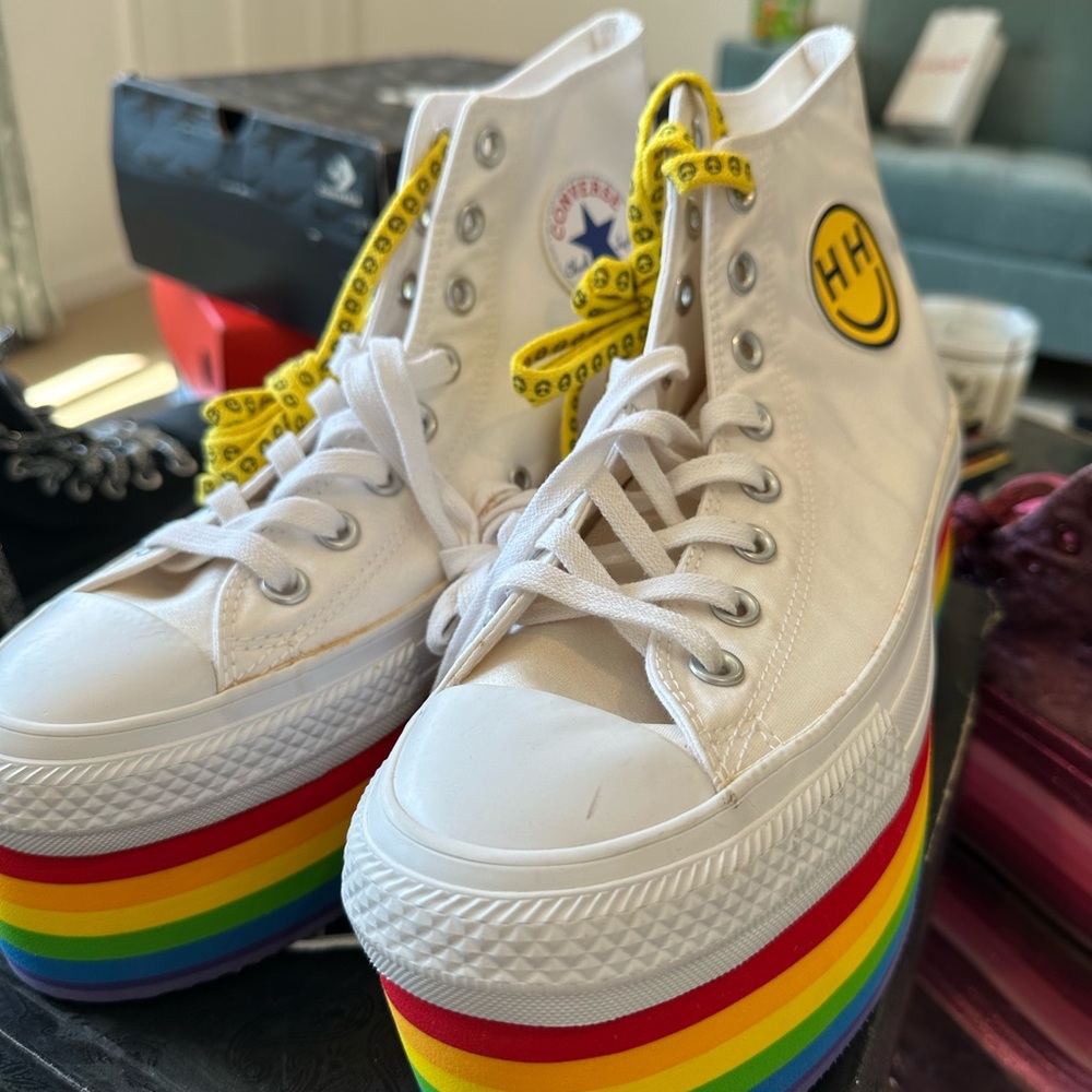 Brand New Miley Cyrus x Converse Rainbow Sneakers - Picture 6 of 7